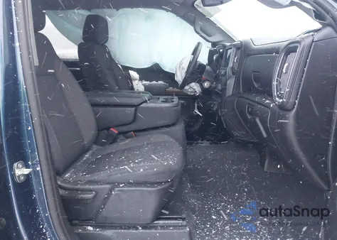 2019 Chevrolet Silverado 1500 Lt from USA, damaged, VIN 1GCUYDED7KZ301618